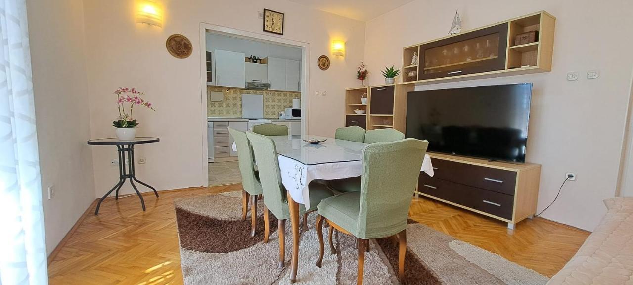 Apartment Sego Kaštela エクステリア 写真