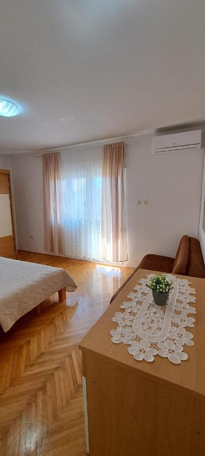Apartment Sego Kaštela エクステリア 写真
